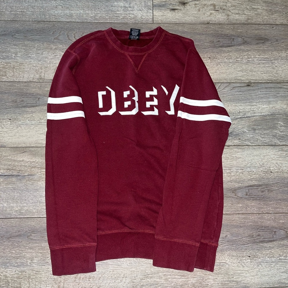 Obey sweatshirt